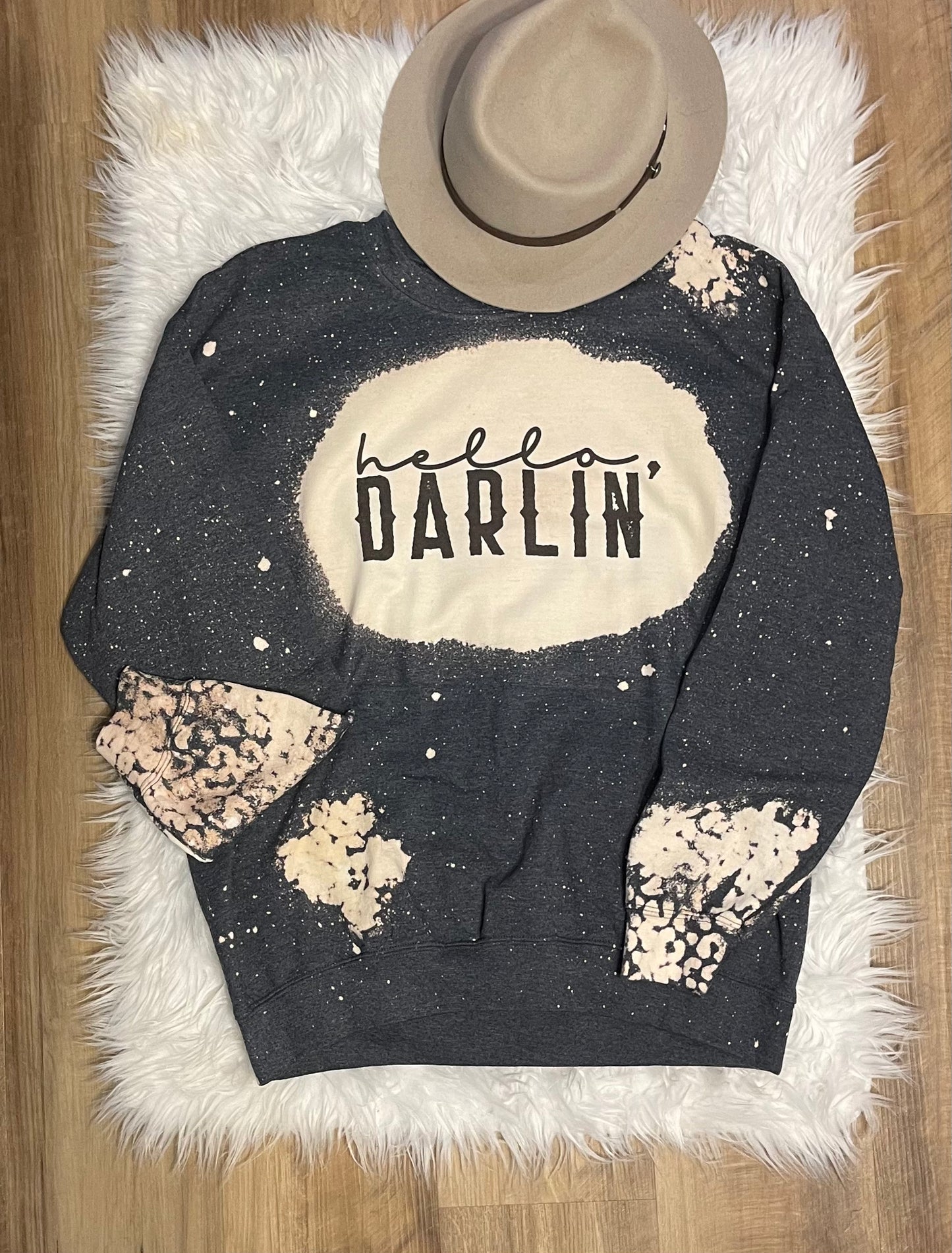 Hello Darlin’ Sweatshirt